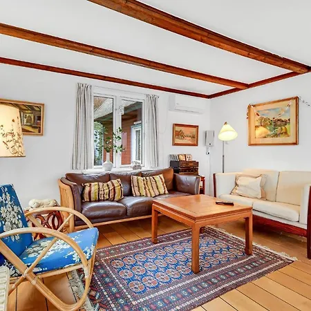 別荘 Awesome In With Kitchen オーベンロー